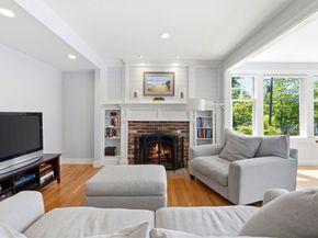 35 Keyes Rd, Westford MA 01886