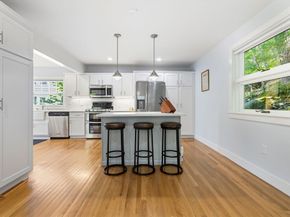 35 Keyes Rd, Westford MA 01886