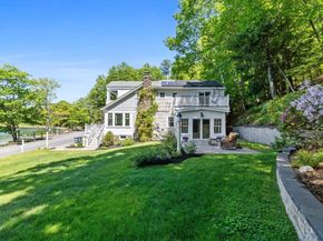 35 Keyes Rd, Westford MA 01886