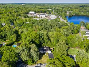 113 Colonel Hunt Dr, Abington MA 02351
