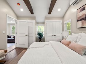 16 Churchill Rd, Plympton MA 02367