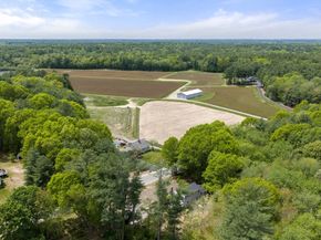 16 Churchill Rd, Plympton MA 02367