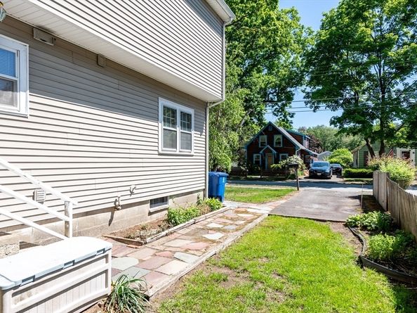 58 Libby Ave, Reading MA 01867