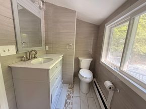 22 Delude Ave, Spencer MA 01562