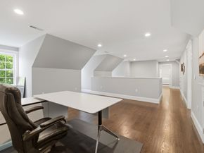 4 Augustus Rd, Lexington MA 02421