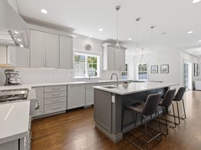 4 Augustus Rd, Lexington MA 02421