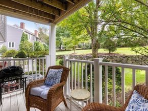 84 Walpole St 1C, Canton MA 02021
