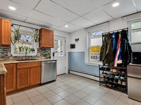 542 North St, Fitchburg MA 01420
