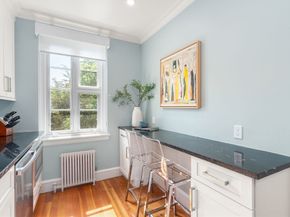 15 Monmouth Court 5, Brookline MA 02446