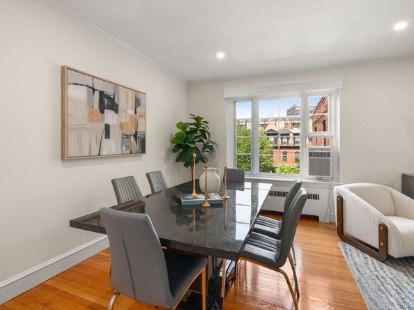 15 Monmouth Court 5, Brookline MA 02446