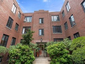 15 Monmouth Court 5, Brookline MA 02446