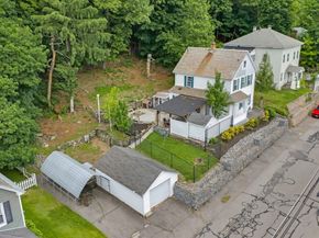 214 Canton St, Fitchburg MA 01420