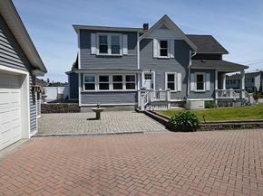 24 Brouilette St 24, Chelmsford MA 01863