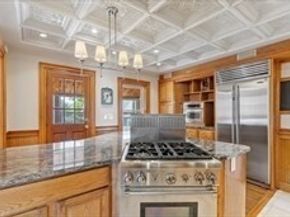 24 Brouilette St 24, Chelmsford MA 01863
