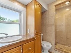24 Brouilette St 24, Chelmsford MA 01863