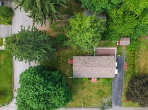 100 Saint Nicholas Ave, Worcester MA 01606
