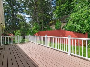100 Saint Nicholas Ave, Worcester MA 01606