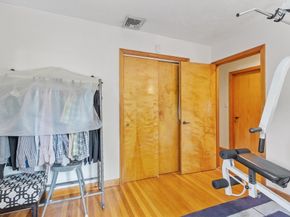 81 Goodale St, Peabody MA 01960