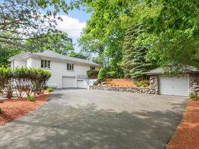 81 Goodale St, Peabody MA 01960