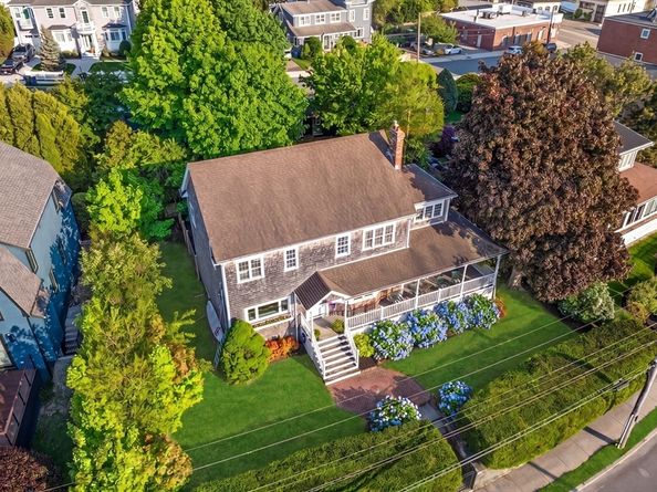 27 Dorchester St, Quincy MA 02171