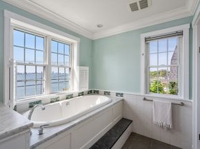 27 Dorchester St, Quincy MA 02171