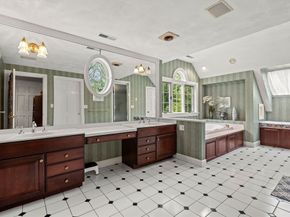 37 Old Planters Rd, Beverly MA 01915