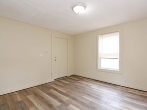 10 Essex Ct, Lynn MA 01902