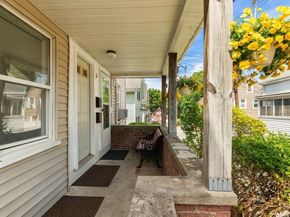 6 Minot St, Stoneham MA 02180