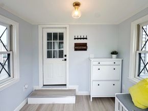 28 Arnold St 28, Quincy MA 02169