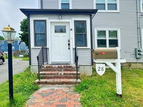 28 Arnold St 28, Quincy MA 02169