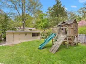 22 Jacobs Rd, Southbridge MA 01550