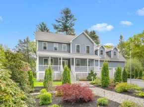 22 Jacobs Rd, Southbridge MA 01550