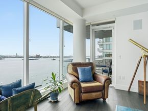22 Liberty Dr 9F, Boston MA 02110