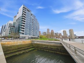 22 Liberty Dr 9F, Boston MA 02110
