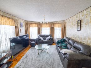 5 Suffield St, Worcester MA 01610