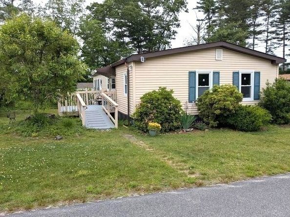 41 Pipers Way, Carver MA 02330