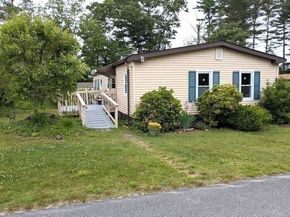 41 Pipers Way, Carver MA 02330
