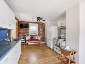 13 Clapp Rd, Hanover MA 02339