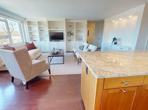 10 Hammond Pond Parkway 607, Newton MA 02467