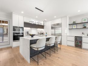80 Verndale St, Brookline MA 02446