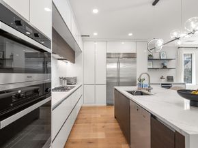 80 Verndale St, Brookline MA 02446