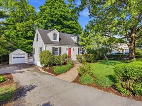 213 Hunnewell Street, Needham MA 02494