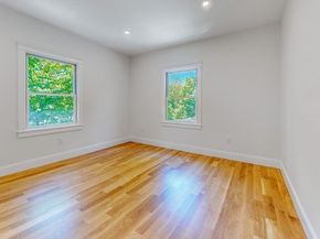 37 Oakland St, Wellesley MA 02481