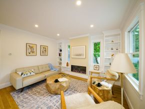 37 Oakland St, Wellesley MA 02481