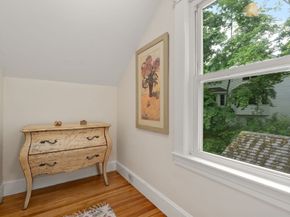 107 Winter Hill Rd, Holden MA 01520
