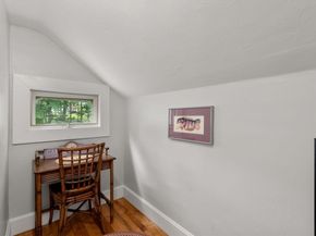 107 Winter Hill Rd, Holden MA 01520
