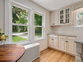 107 Winter Hill Rd, Holden MA 01520