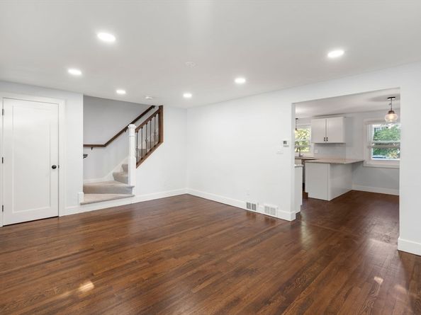 164 B East Central St B, Natick MA 01760