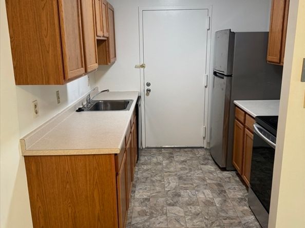 15 Village Rock Lane 1, Natick MA 01760