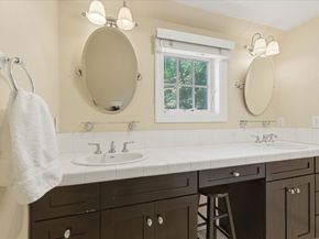 42 Birchtree Dr, Westwood MA 02090
